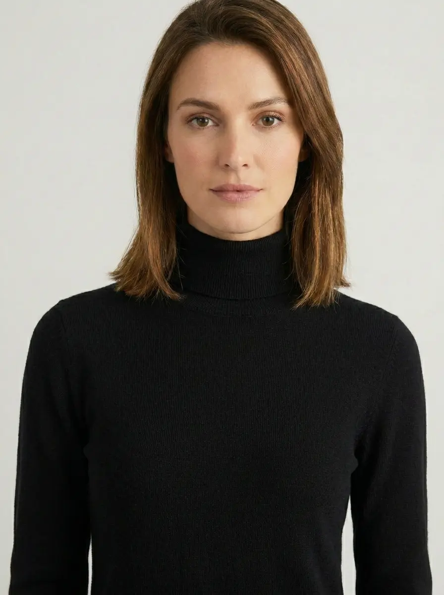 Col roulé noir
